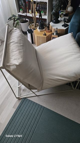 Silla plegable blanca diseño