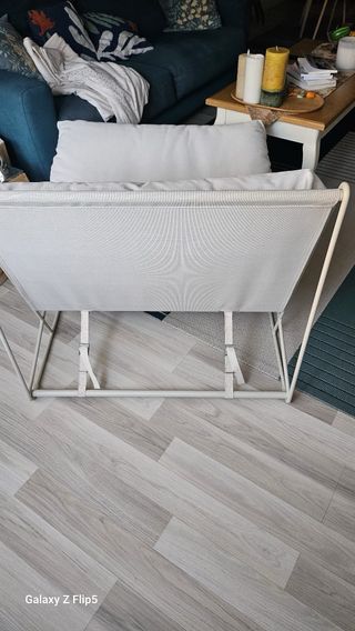Silla plegable blanca diseño