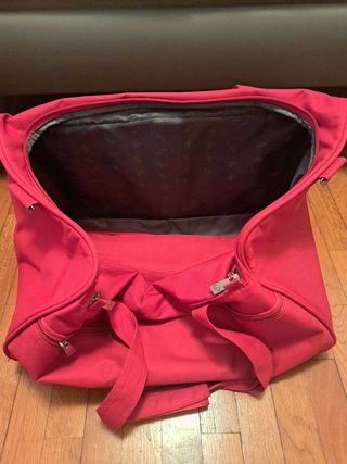 Set of 2 luggages and two travel bags