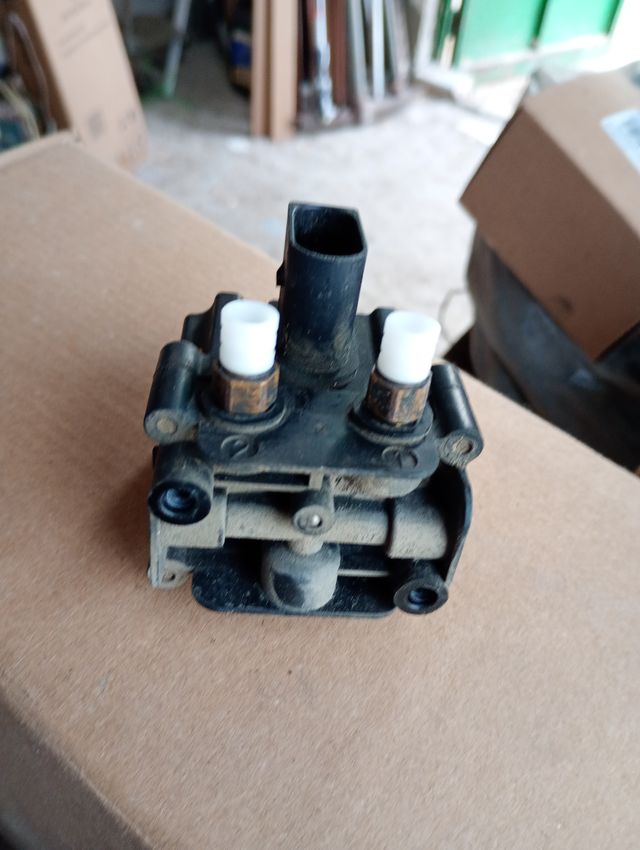 Válvulas suspensión BMW e61 Touring