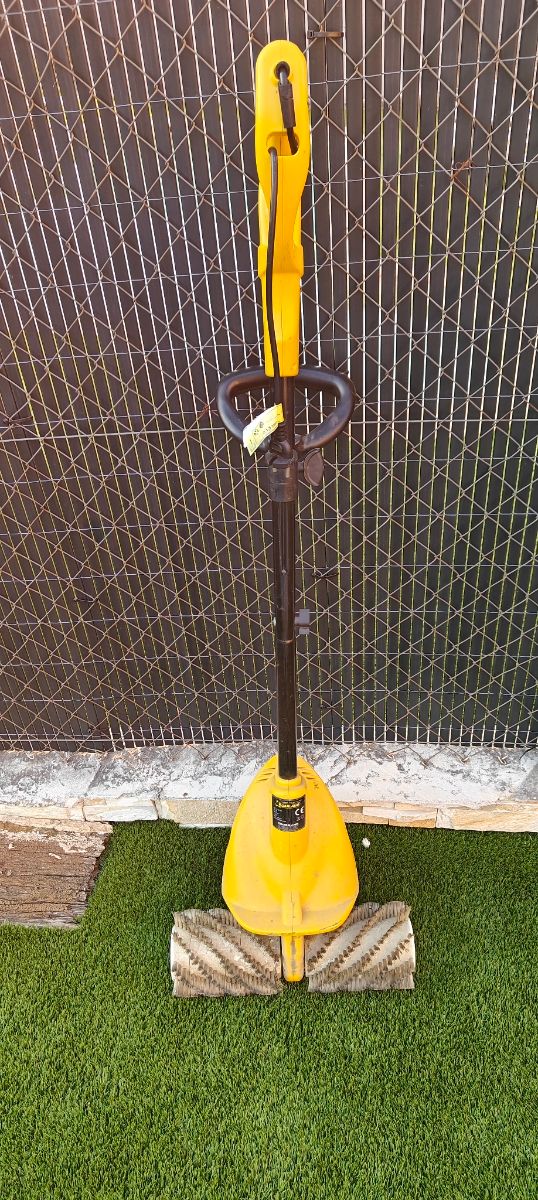 Cepillo Limpiador Garland para Césped Artificial