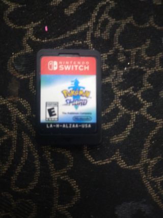 Pokémon Espada - Nintendo Switch