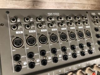 Mesa mezclas TEAC TASCAM M-1508 Impecable Estado