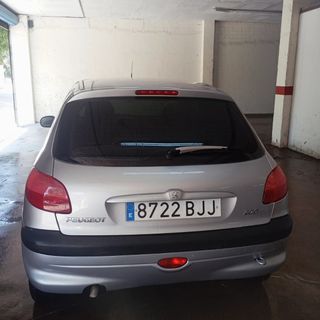 Peugeot 206 2002