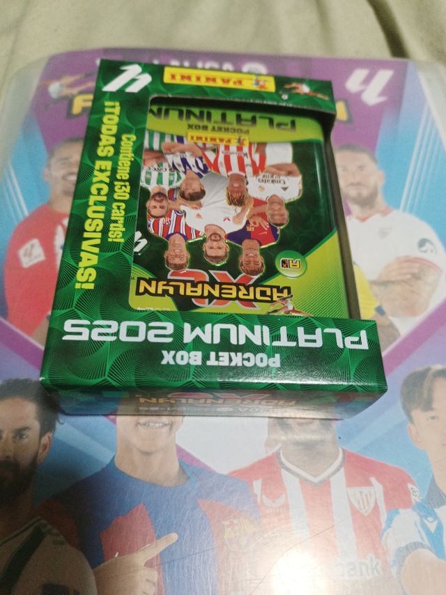 Caja Pocket Box Platinum 2025 Adrenalyn XL