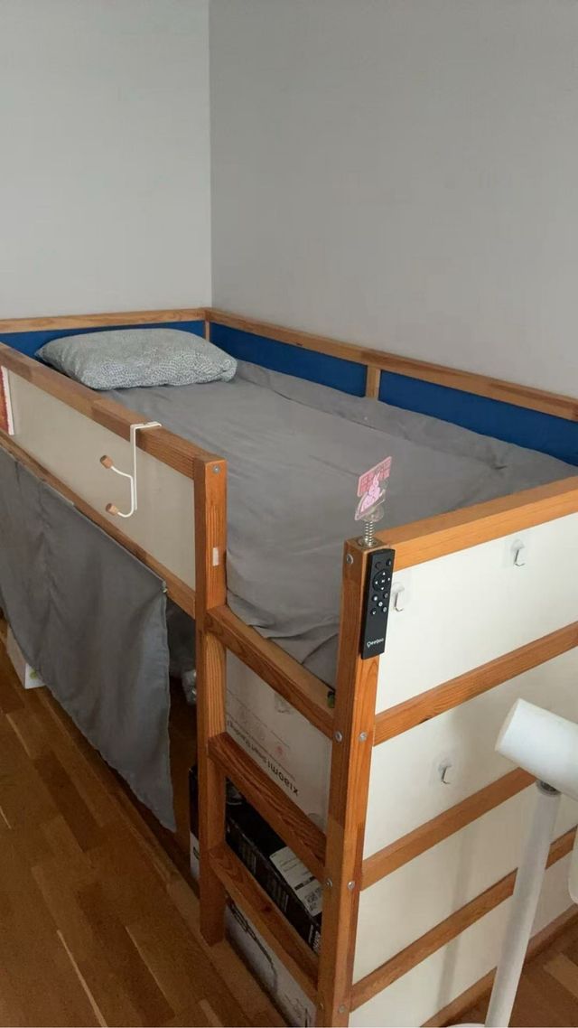 Cama reversible KURA Ikea 90x200