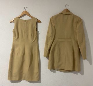 Traje beige TIPOS - vestido & chaqueta