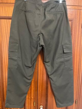 Pantalón Cargo Verde Oliva Recto