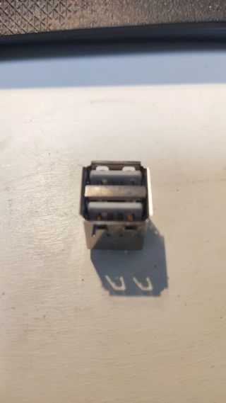 Conector USB hembra dual 8 pines