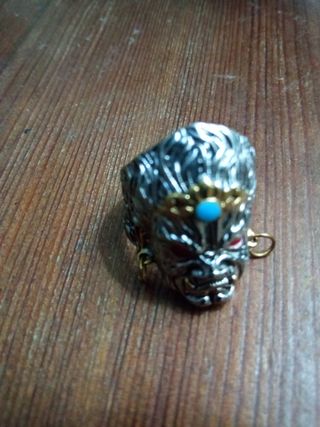 Anillo Calavera Plateado Tibetano