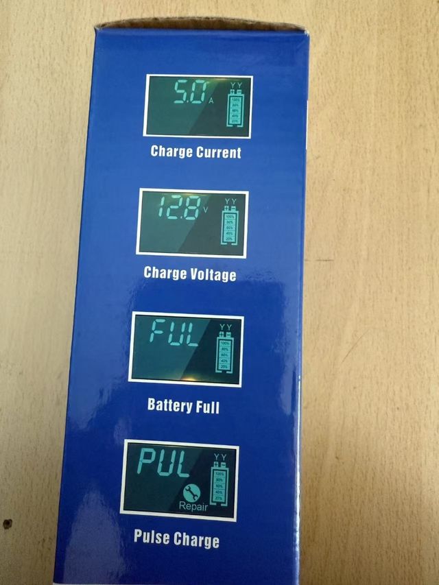 Cargador Pulso Batería 12V 4Ah-100Ah