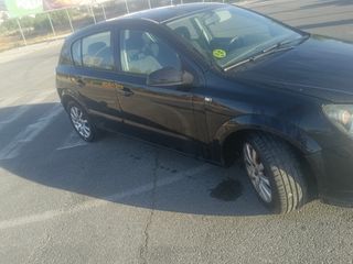 Opel Astra 2007