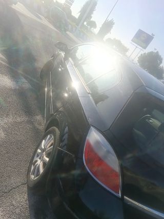Opel Astra 2007