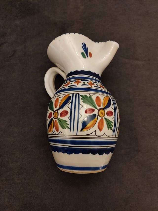 Jarra cerámica antigua