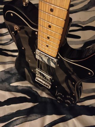 Guitarra Telecaster Squier Custom VM