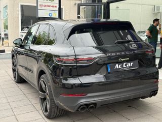 PORSCHE Cayenne E-Hybrid