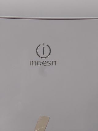Nevera Indesit-A Glass