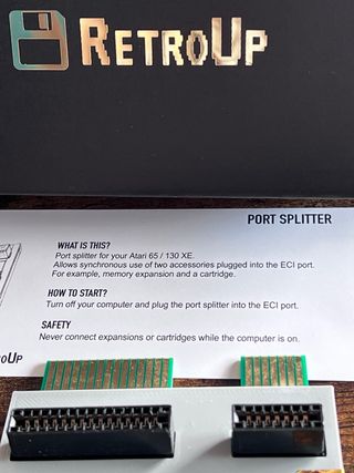 Port Splitter Atari 65/130 XE
