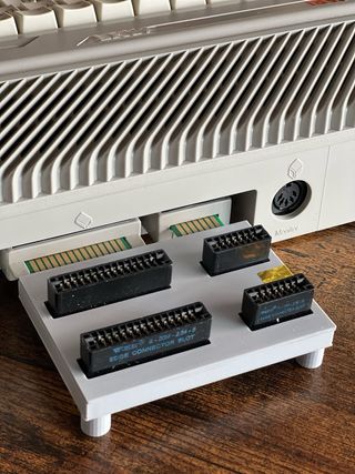 Port Splitter Atari 65/130 XE