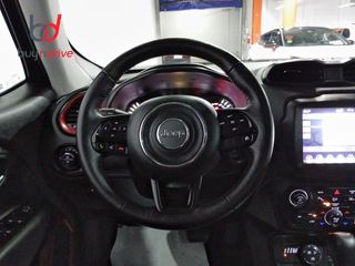 Jeep Renegade 4xe 1.3 PHEV 240cv AT AWD Trailhawk