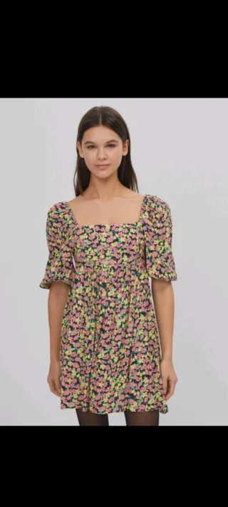 Vestido floral Bershka - multicolor