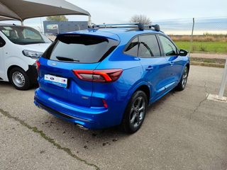 Ford Kuga 2.5 Duratec PHEV 178kW Auto