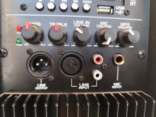 Altabox 10" 200w autoamplificado