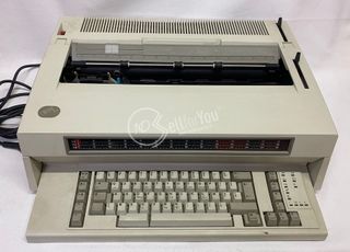 IBM 6783: Macchina da scrivere vintage