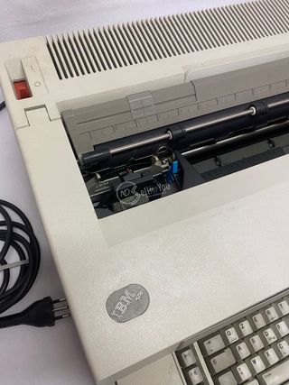 IBM 6783: Macchina da scrivere vintage