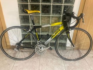Bicicleta carretera Mendiz