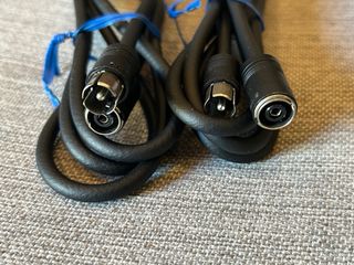 2 Cables coaxiales negros (1m)