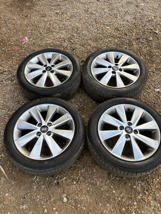 Llantas Hyundai 195/50 R16