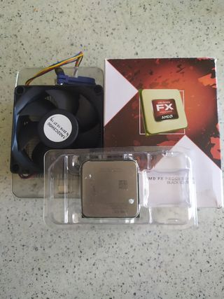 AMD FX-6300 CPU con dissipatore