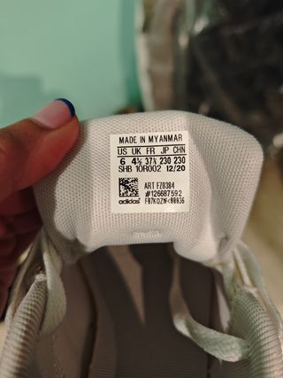 Zapatillas Adidas blancas