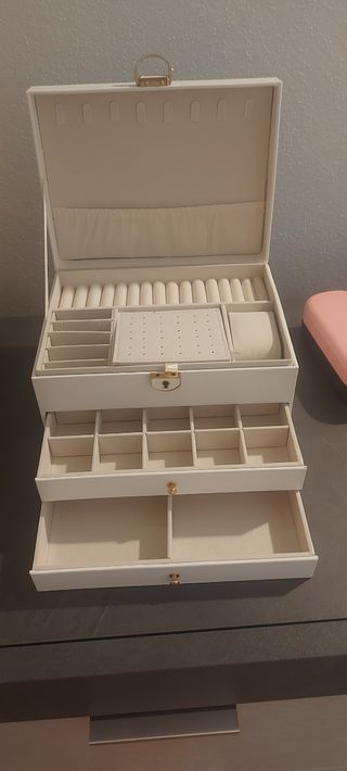 Portagioie bianco con 3 cassetti