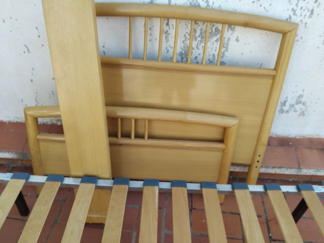 Cama individual madera con colchon