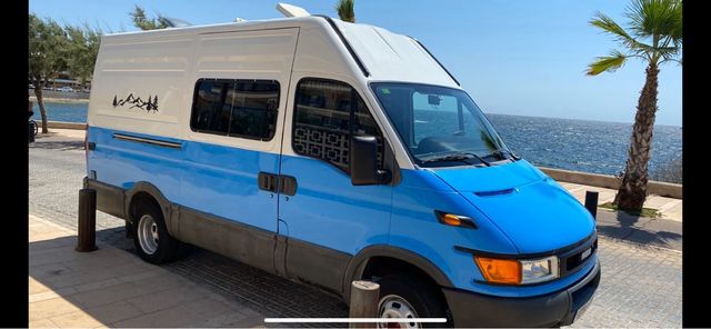 Camper Iveco - furgoneta camperizada