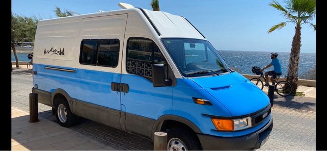 Camper Iveco - furgoneta camperizada