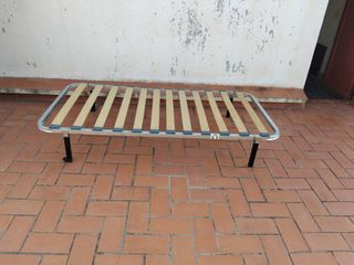 Estructura cama individual metálica con colchon