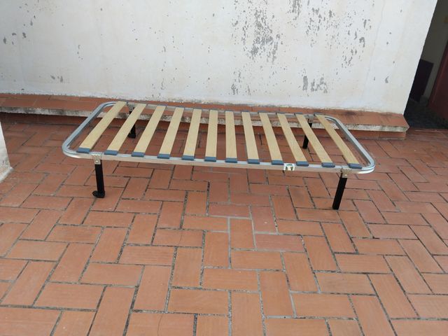 Estructura cama individual metálica con colchon