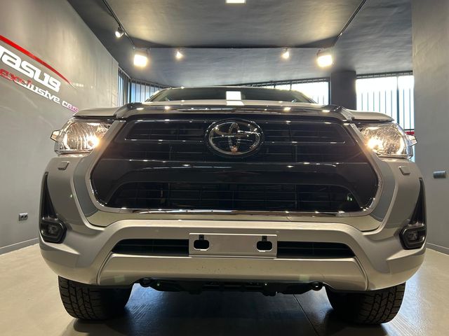 TOYOTA Hilux 2.8 D4D 150kW204CVCab Doble VX