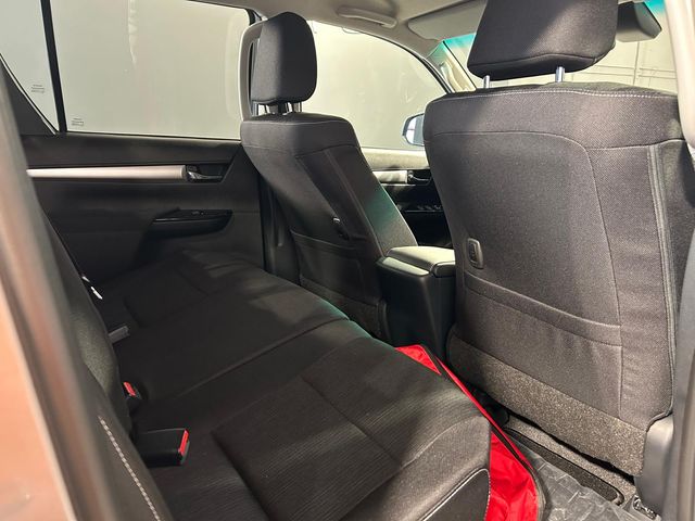 TOYOTA Hilux 2.8 D4D 150kW204CVCab Doble VX