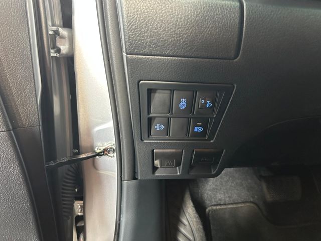 TOYOTA Hilux 2.8 D4D 150kW204CVCab Doble VX