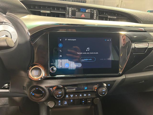 TOYOTA Hilux 2.8 D4D 150kW204CVCab Doble VX