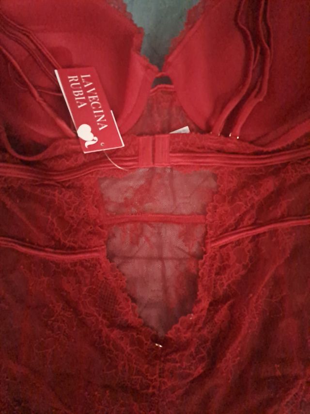 Body encaje rojo La Vecina Rubia