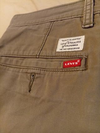 Shorts Levi's Verde Oliva 