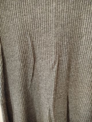 Vestido gris de punto