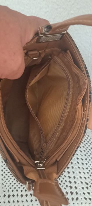 Bolso marrón comprado en el Corte Inglés