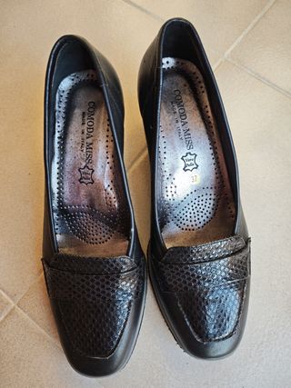 Scarpe COMODA MISS nere 37