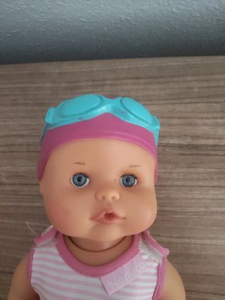 Muñeco Nenuco nadador